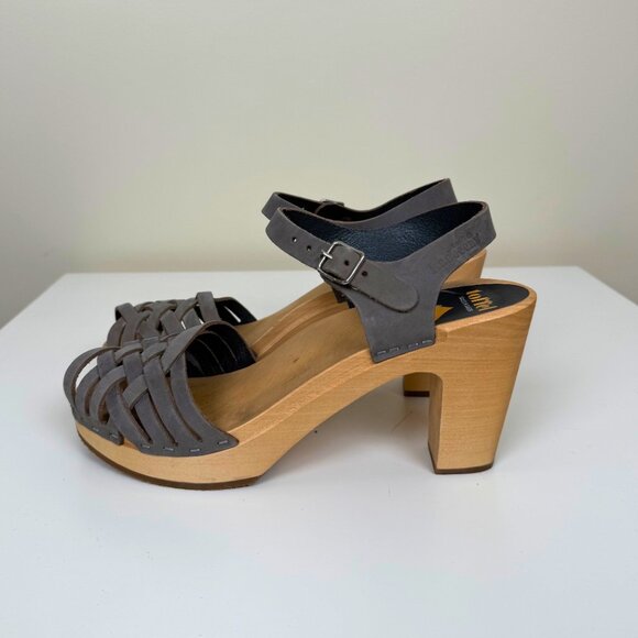 Swedish Hasbeens Gray Clog Sandals | Size 40 - Picture 2 of 9